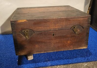 wooden sextaon box