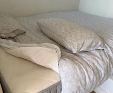 Double mattresses x3, beds x2