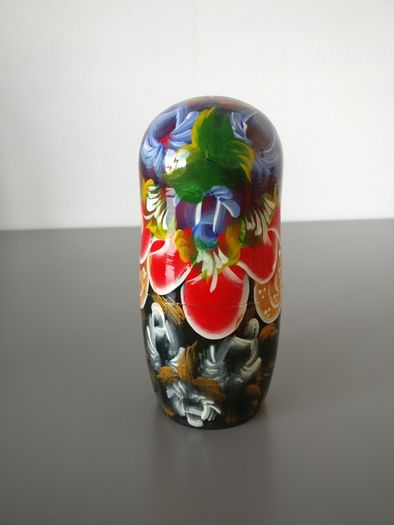 Set of 5 Russian Matryoshka Dolls featuring Puss in Boots