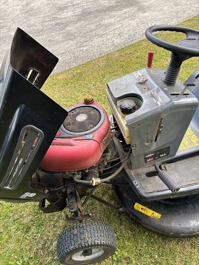 ride on lawnmower