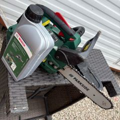 chainsaw