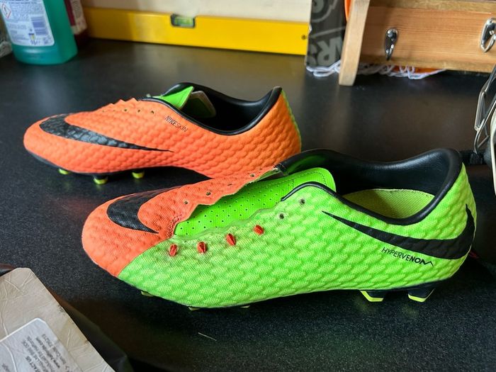 Nike Hypervenom FG Football Boots. Size 8