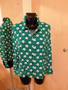 Women's Blouse NWOT SIZE 16