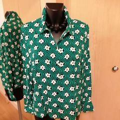 Women's Blouse NWOT SIZE 16