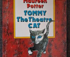 Maureen Potter / Tommy The Theatre Cat / 1st paperback edition/ 1989