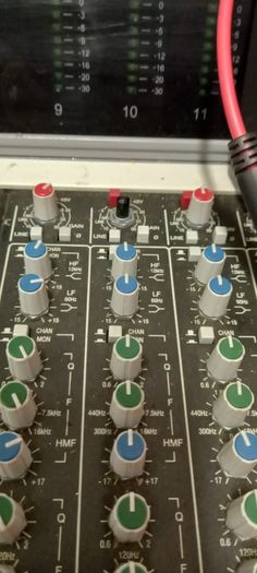 Allen and Heath GS3000 Mixing desk no offers