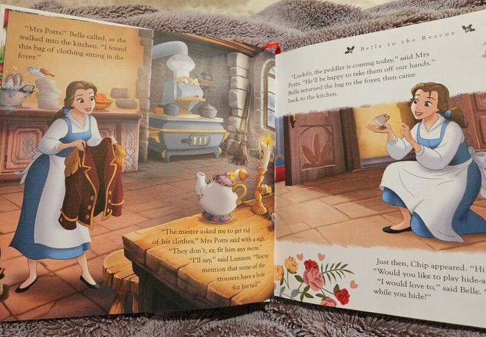 Disney Christmas Storytime Book