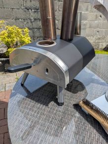 Ooni Fyra 12 Pizza oven wood burner