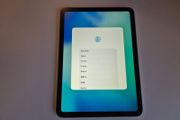 Apple iPad A16 128GB Wi-Fi + Smart Folio