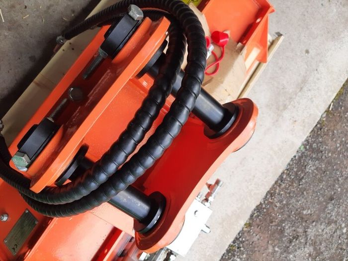 digger flail mover