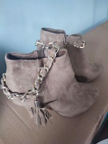 light cream velvet heels