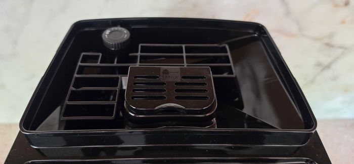 delonghi Maghifica start coffee machine