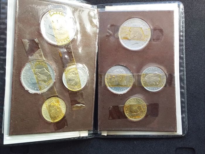 Official 1979 Spain Mint Coin Set (Juan Carlos 1) - 8 Uncirculated Peseta Coins