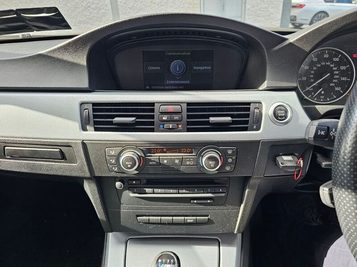 BMW e91 318i M Sport