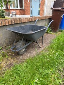 Wheelbarrow