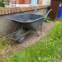 Wheelbarrow