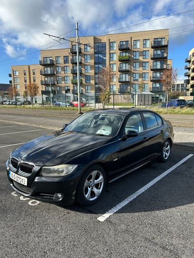 BMW 3-Series 2010