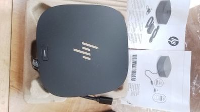 HP Docking Station - New