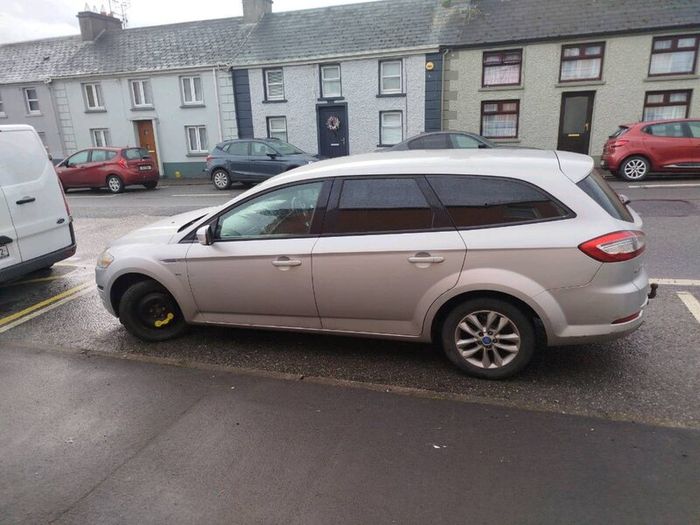 Ford Mondeo estate 2011