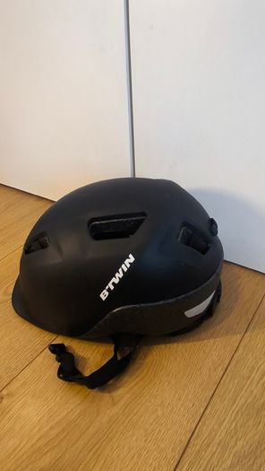 B'Twin Decathlon Cycling Helmet Black with Dial Fit System