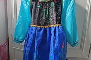Anna's costume with a wig size 5-8 years