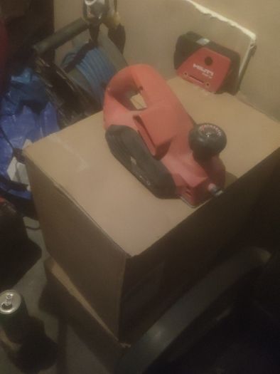 black and Decker planer