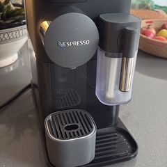 Nespresso Lattissima One Nespresso Pod Coffee Machine in Black