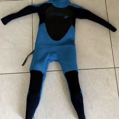 Kids O'Neills Warm Wetsuit- Size 6