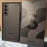Samsung Galaxy S22+ Plus 128GB Dual sim Factory Unlocked Black Smartphone Image 2