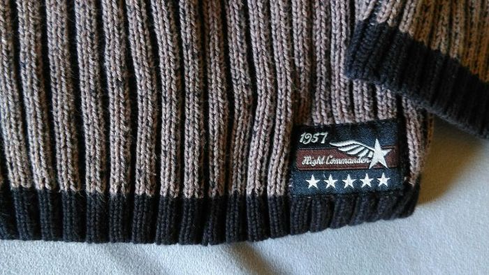 Boys cardigan in a good condition