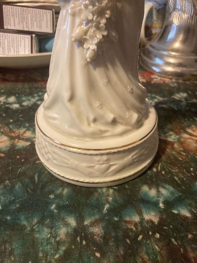 belleek 2000 marriage figure free postage