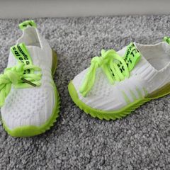 White knit children's sneakers UK 6 (eu 23)