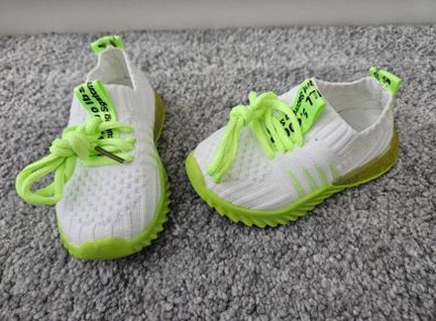 White knit children's sneakers UK 6 (eu 23)