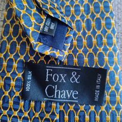 Fox and Chave silk tie new and in excellent condition with no issues made in Italy RRP 65 FREE STANDARD POSTAGE INCLUDED