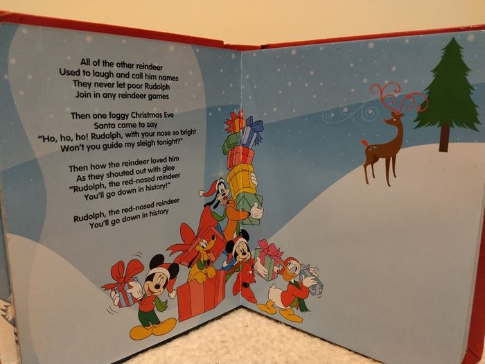 Disney Sing Along Festive Book And Cd Set