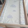 changing table Image 3