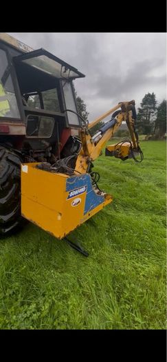 Bomford hedgecutter