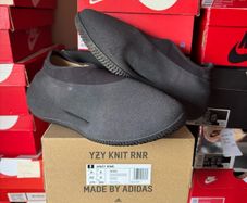 Adidas Yeezy Knit RNR Fade Onyx IE1663