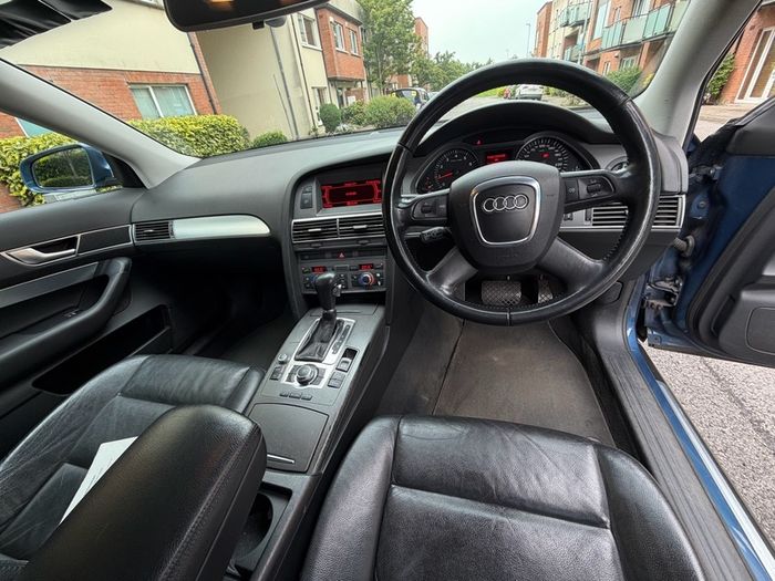 Audi A6 Avant  (C6)