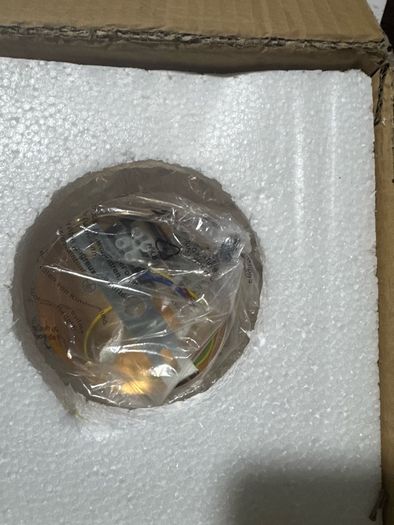 Brand New Ceiling Light Modern Metal Pendant