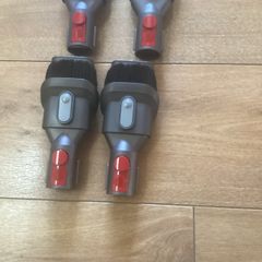 Dyson  Head Brush