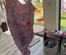 girls swimsuit
