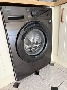 Washing Machine Series 5 Ai Energy 9kg - Black