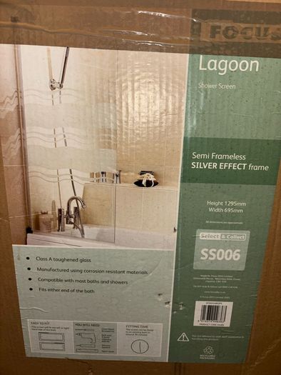 Shower screen