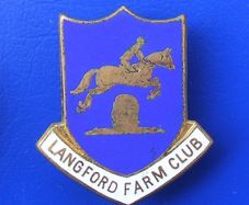 LANGFORD FARM CLUB (equestrian centre) - club membership badge (1980's / 1990's)