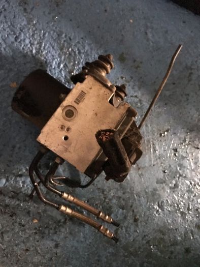 VW Passat ABS Pump