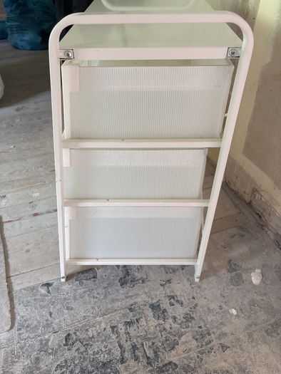 3 draw locker