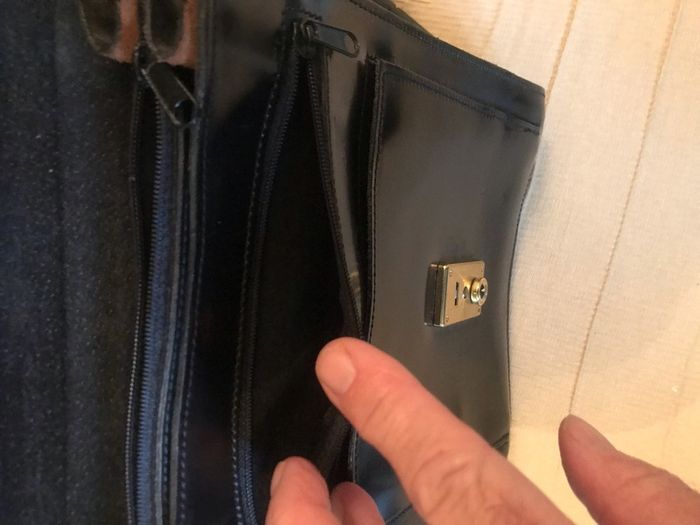 Across  Body / Shoulder Leather Bag
