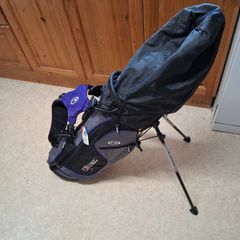 Golf Clubs. Set Of US Kids Left Handed Golf Clubs For 9 To 10 Years In Very Good Condition.  Collect In Dublin Or Receive Via Post.