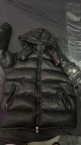 Black moncler maya